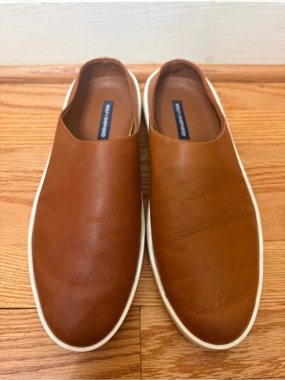 Wolf & Shepherd 9 Italian Leather Loafer Mule Memory Foam Cushion Comfy Luxury